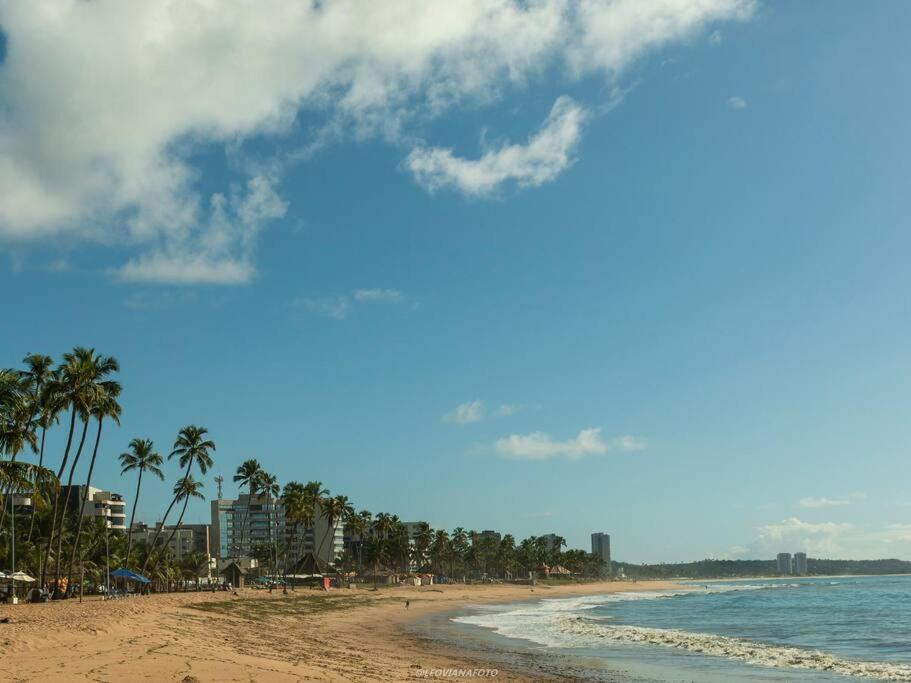 Apto Aconchegante! A 100 Metros Do Mar -Netflix E Wifi Maceió Kültér fotó